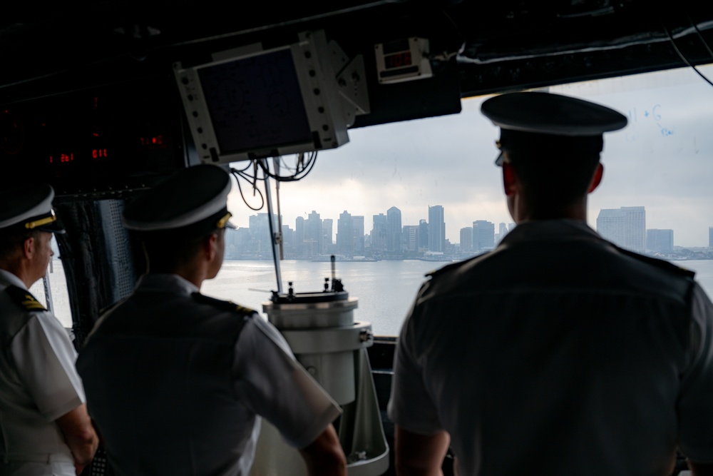 USS Somerset (LPD 25) Homecoming