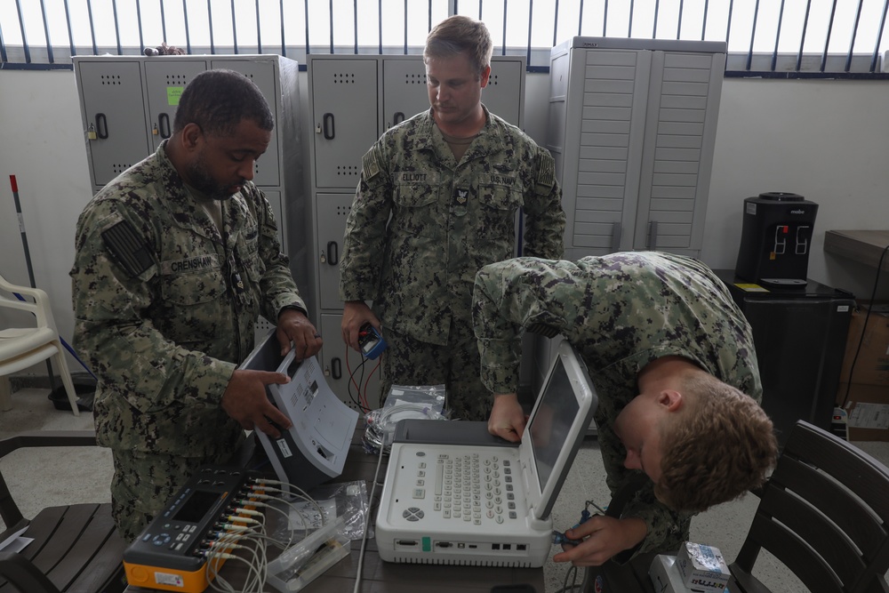 Biomedical Technicians Test Hospital Equipment