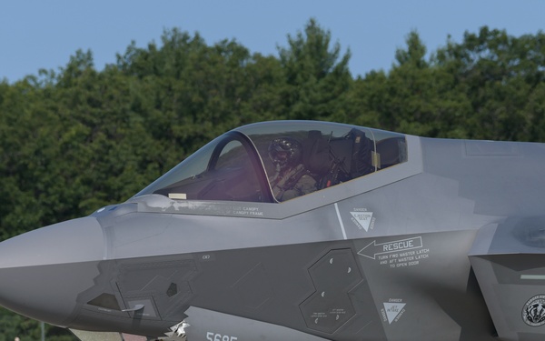 F-35’s historic first arrival at the Alpena Combat Readiness Training Center