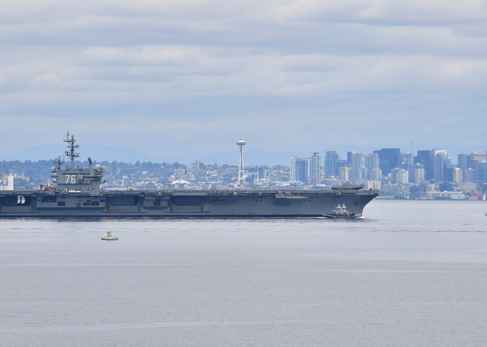 USS Ronald Reagan (CVN 76) Arrives at Naval Base Kitsap