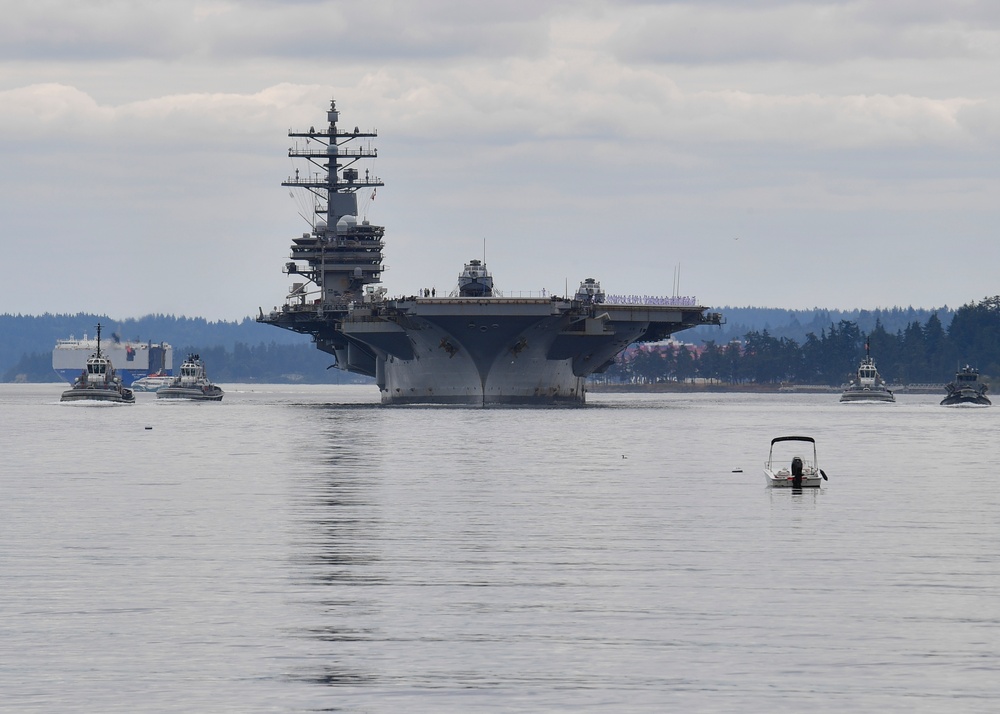 USS Ronald Reagan (CVN 76) Arrives at Naval Base Kitsap