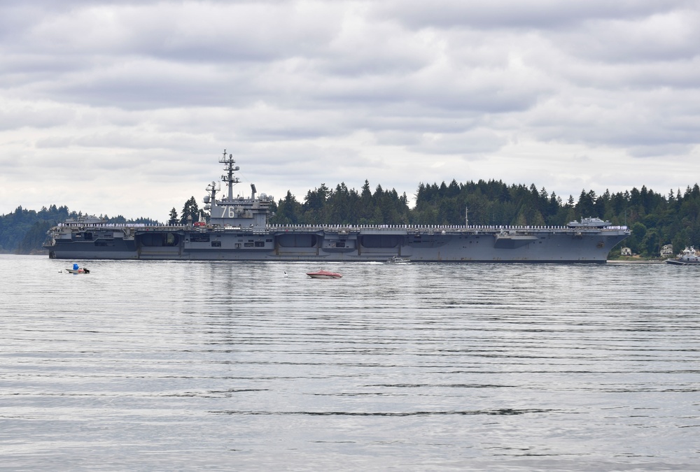 USS Ronald Reagan (CVN 76) Arrives at Naval Base Kitsap