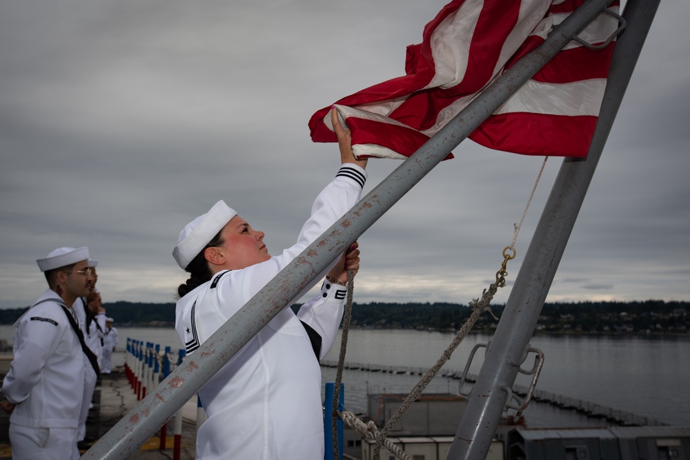 USS Ronald Reagan (CVN 76) arrives at Naval Base Kitsap