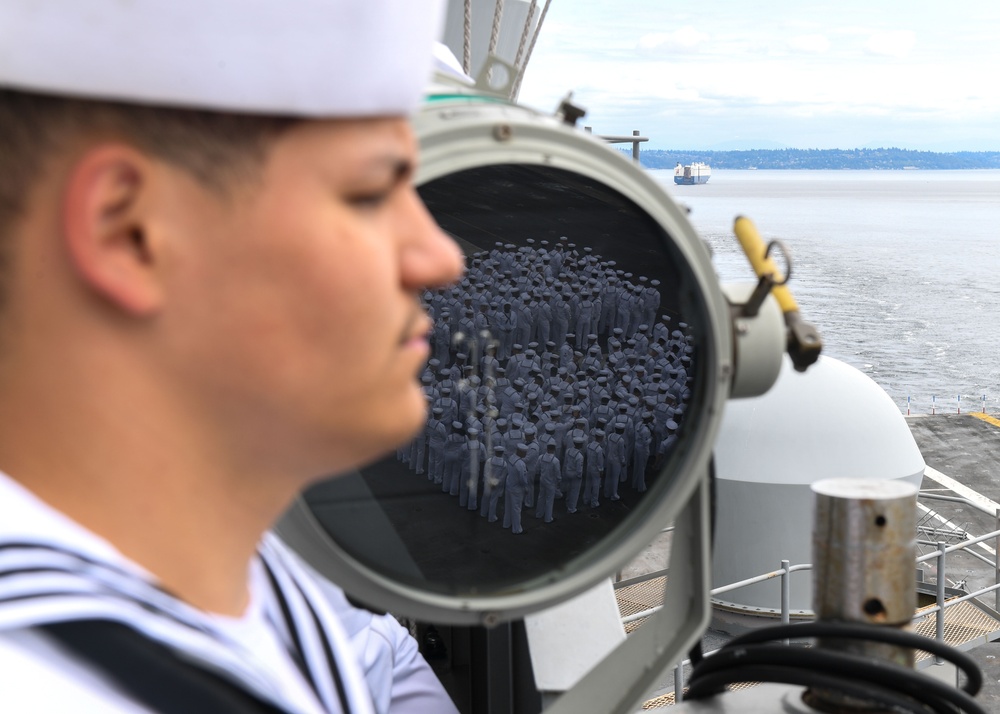 USS Ronald Reagan (CVN 76) arrives at Naval Base Kitsap