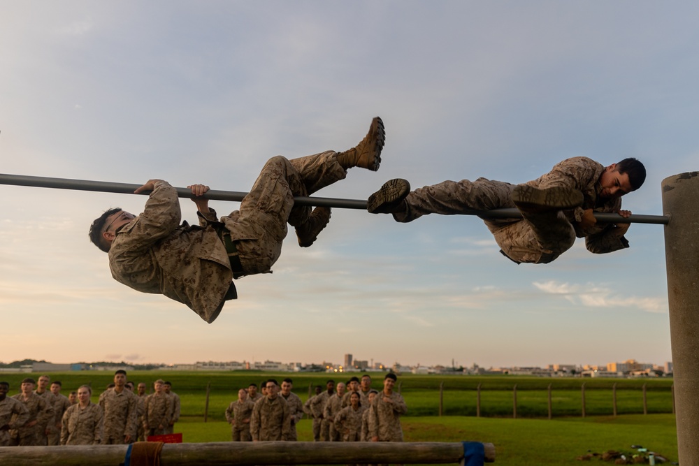 MWHS-1 NCOs navigate the obstacle course