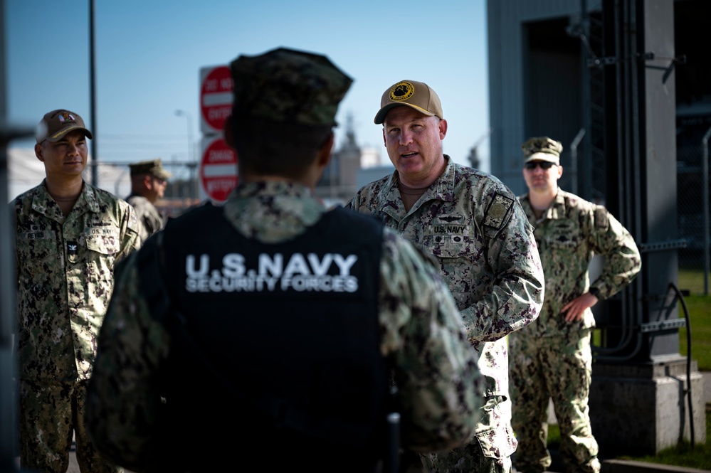 Commander, Navy Region EURAFCENT Visits NSF Redzikowo, Poland