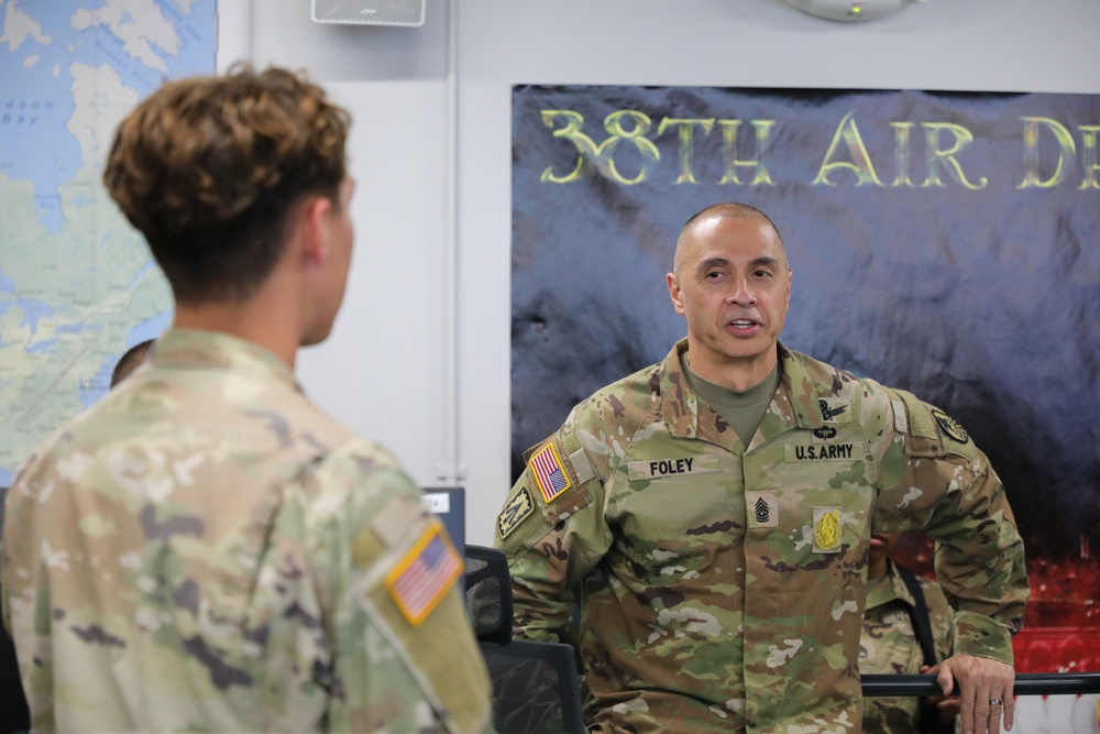 U.S. Army Space and Missile Defense Command Leadership visits 38th ADA BDE