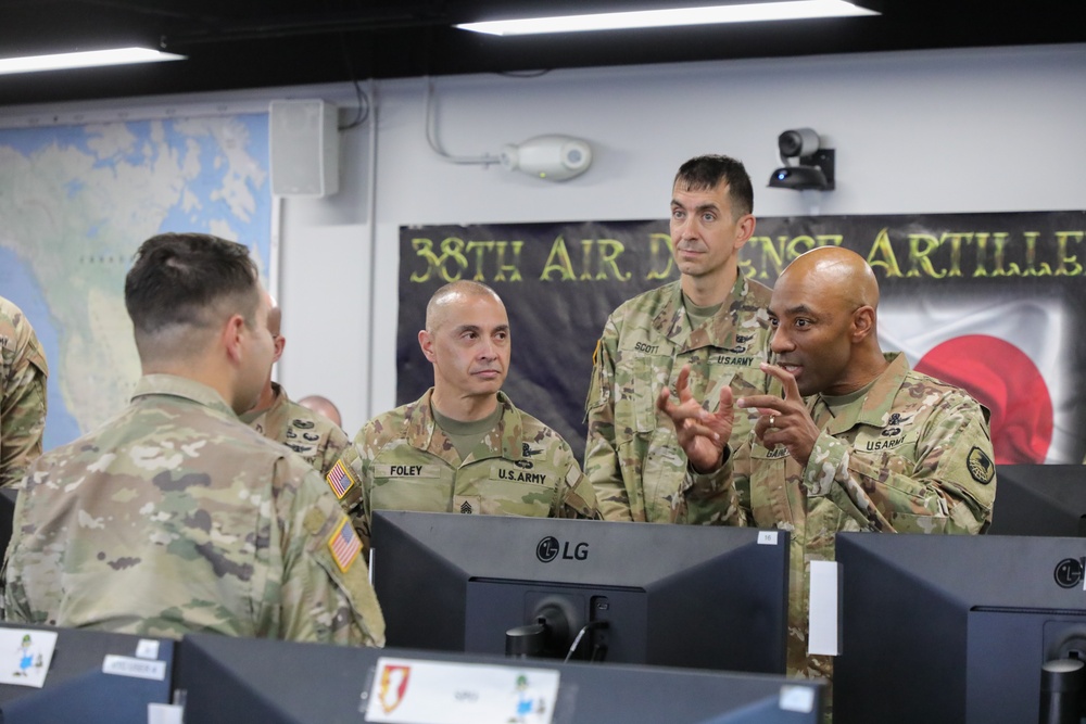 U.S. Army Space and Missile Defense Command Leadership visits 38th ADA BDE