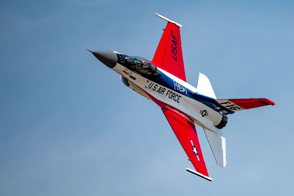 The U.S. Air Force F-16 Viper Demonstration Team performs at the Dayton International Airshow