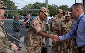 Egyptian officers visit Fort Leonard Wood