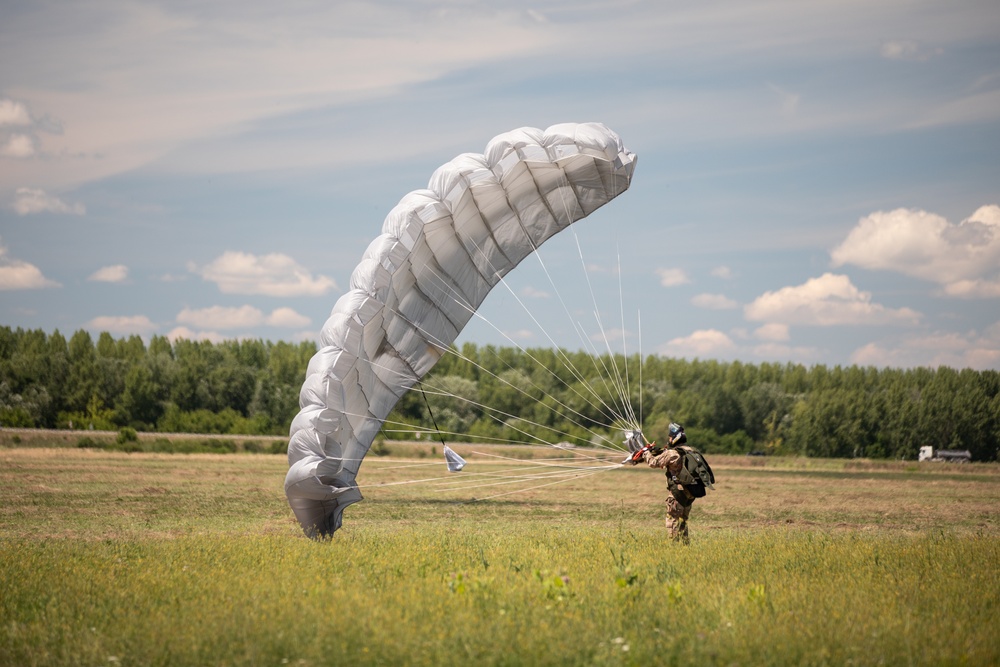 Special Operators from 19th Special Forces Group participate in Joint Combined Exchange Training in Hungary