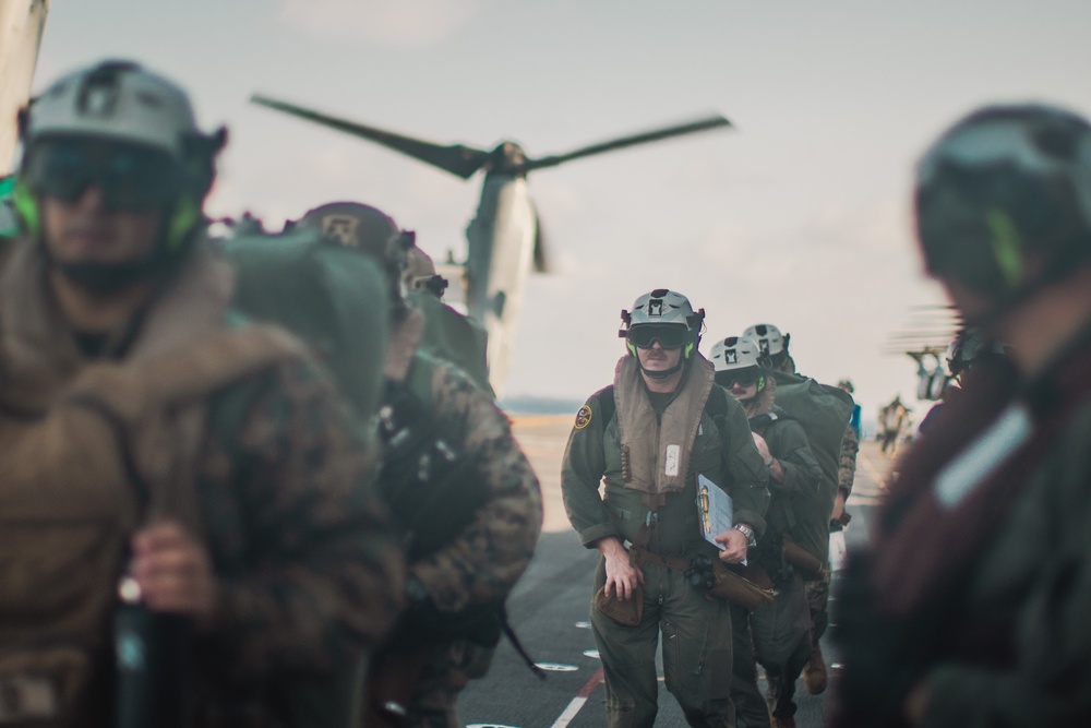 On the Move: VMM-165 (Rein.) Departs for Korea Training