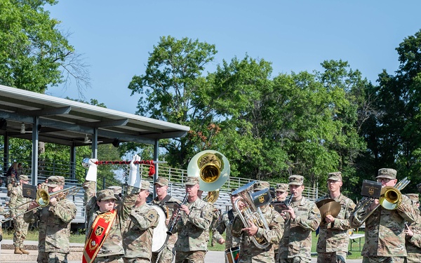 Fort Leonard Wood’s 399th Army Band marches in final review ceremony