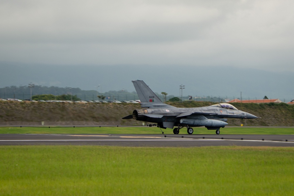 Lajes Field BAK-12 Certification