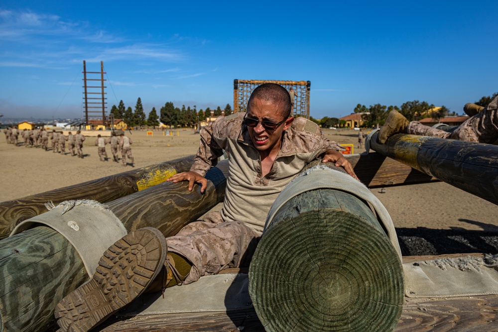 MCRD San Diego Bravo Company Confidence Course