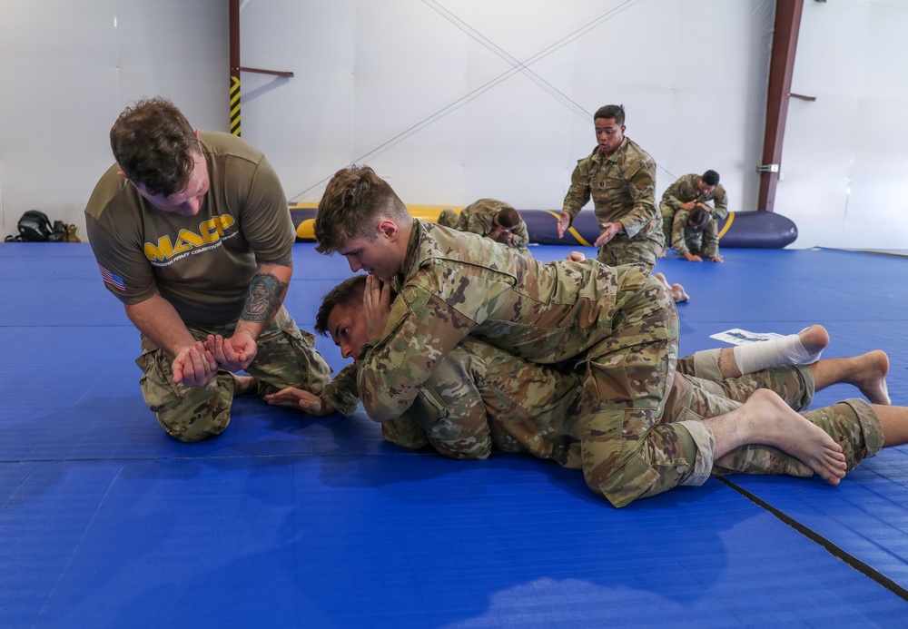 Pa. National Guard Soldiers train in Army Combatives