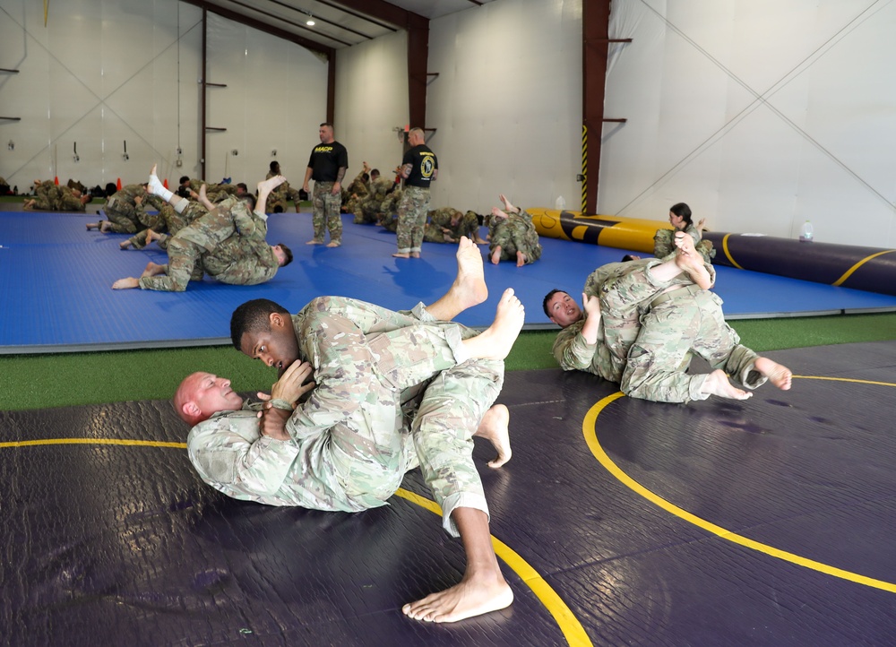 Pa. National Guard Soldiers train in Army Combatives