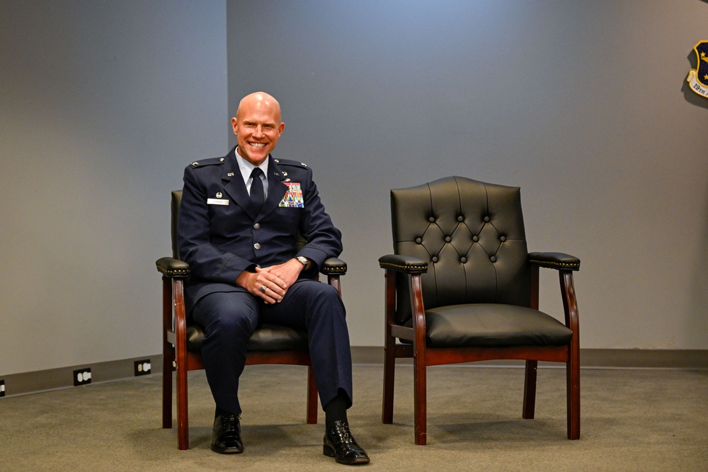 19th MXG commander retires after 27 years of service
