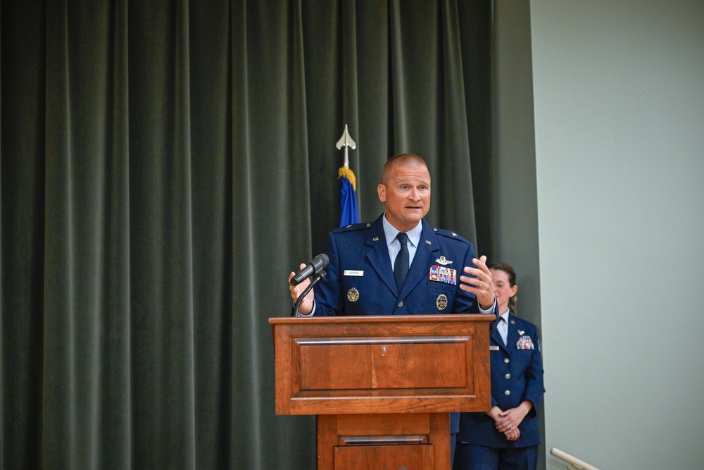 314th AW command chief retires after 29 years of service