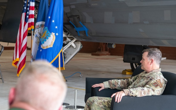Master Sgt. John David Eaves retires