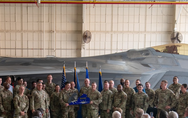 Master Sgt. John David Eaves retires