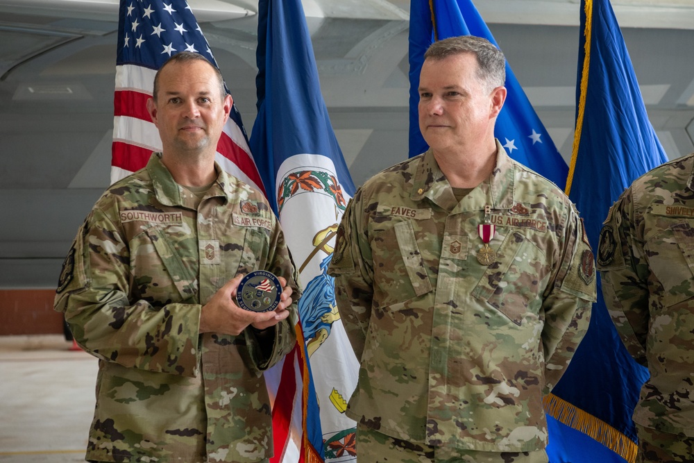 Master Sgt. John David Eaves retires