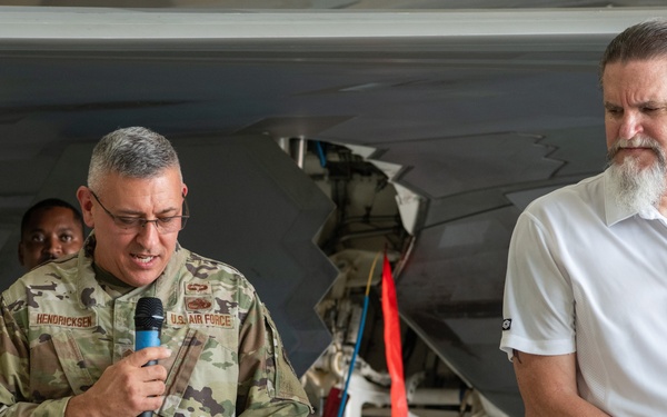 Master Sgt. John David Eaves retires