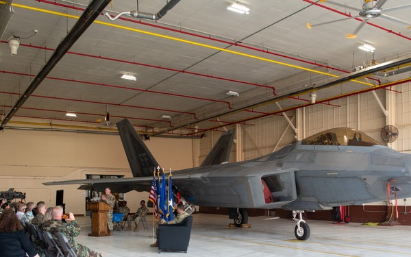 Master Sgt. John David Eaves retires