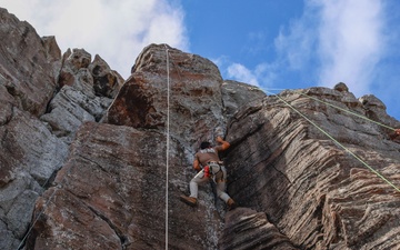 DPAA Basic Military Mountaineering Course