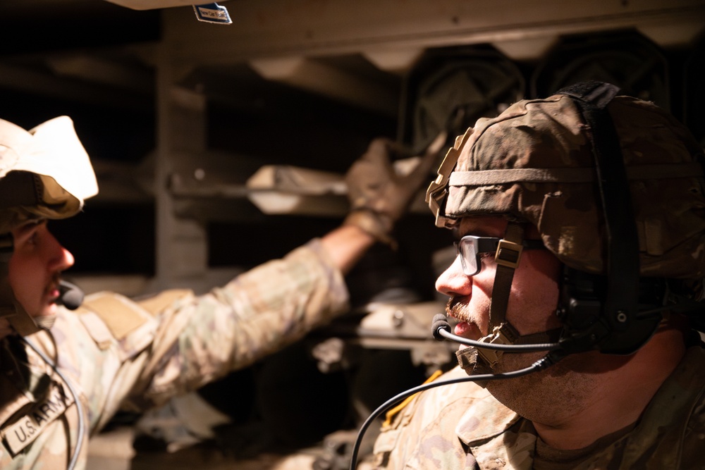 YES SIR: 1-201 FA bring Mountaineers and munitions to NS 24-2