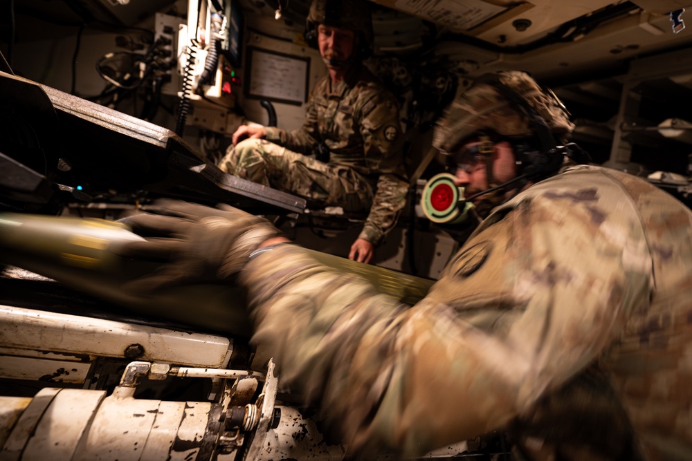 YES SIR: 1-201 FA bring Mountaineers and munitions to NS 24-2