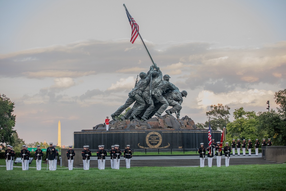 Lt. Gen. Anderson hosts the Sunset Parade 2024 at the USMC War Memorial