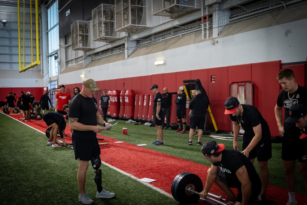 3rd Special Forces Group visits the Carolina Hurricanes