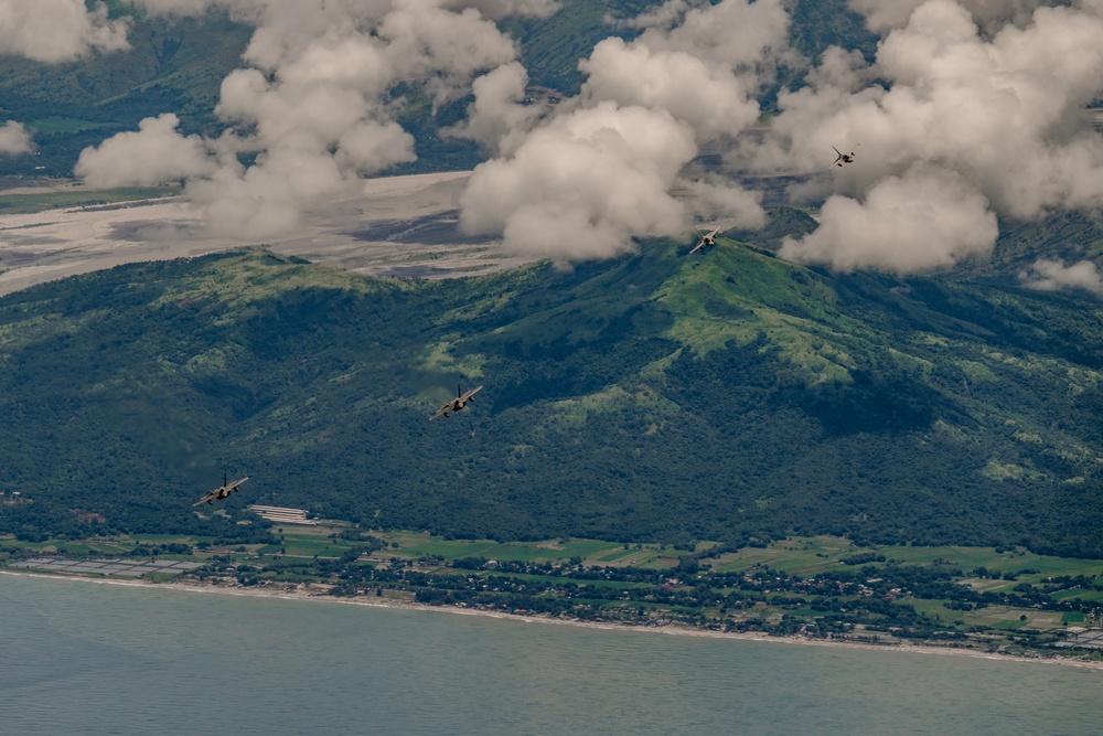 U.S. Air Force and The Phillipine Air Force conduct bilateral training