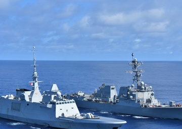 U.S., France Naval Forces Conduct Bilateral Operations in Indo-Pacific