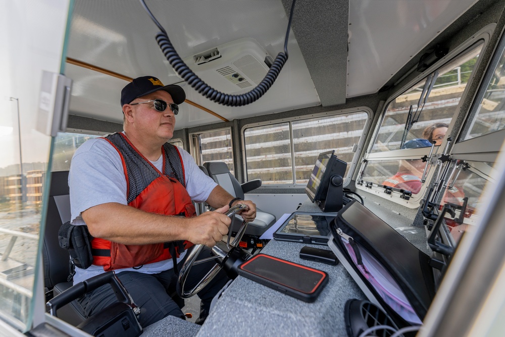 Geologists and historians trek muddy shores to protect Monongahela River’s cultural heritage