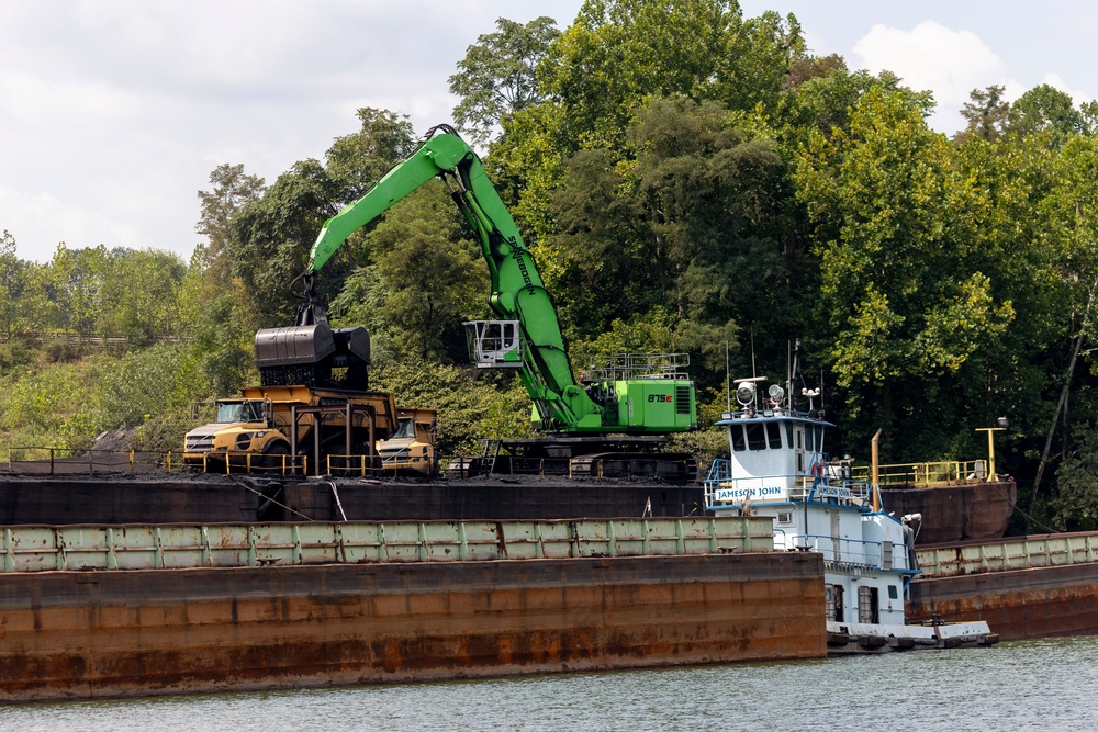 Geologists and historians trek muddy shores to protect Monongahela River’s cultural heritage