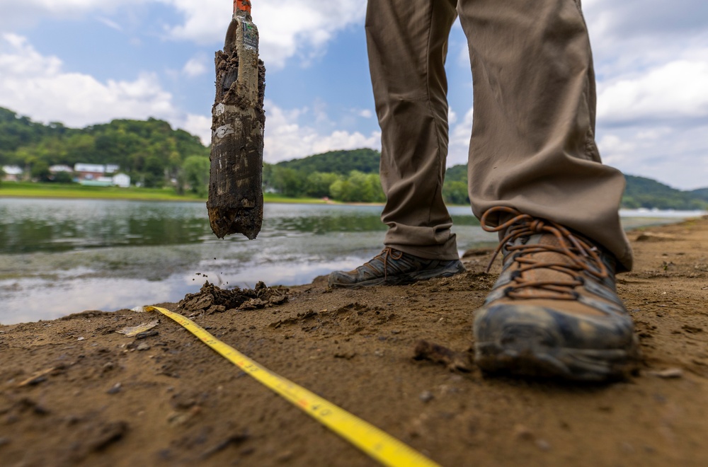 Geologists and historians trek muddy shores to protect Monongahela River’s cultural heritage