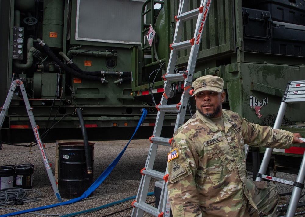 Field Laundry and Shower Specialists : Exercise Northern Strike 24-2