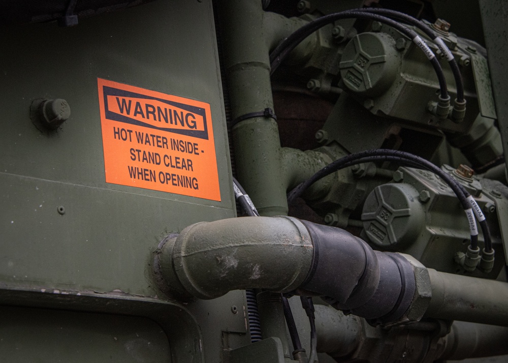 Field Laundry and Shower Specialists : Exercise Northern Strike 24-2