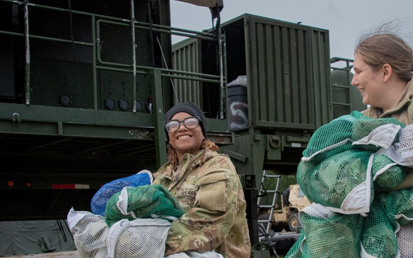 Field Laundry and Shower Specialists : Exercise Northern Strike 24-2
