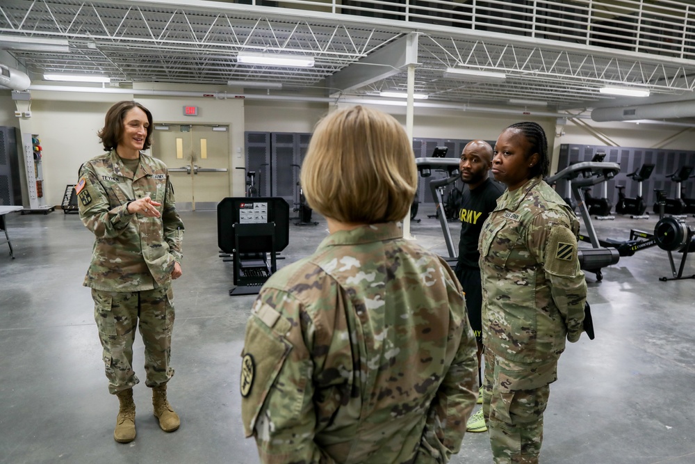 Defense Health Network officials tour Provider Holistic Health and Fitness system