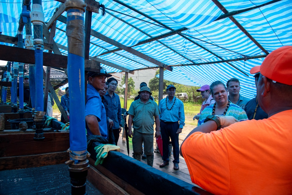 U.S. Embassy to Lao PDR Ambassador visits DPAA in Lao PDR