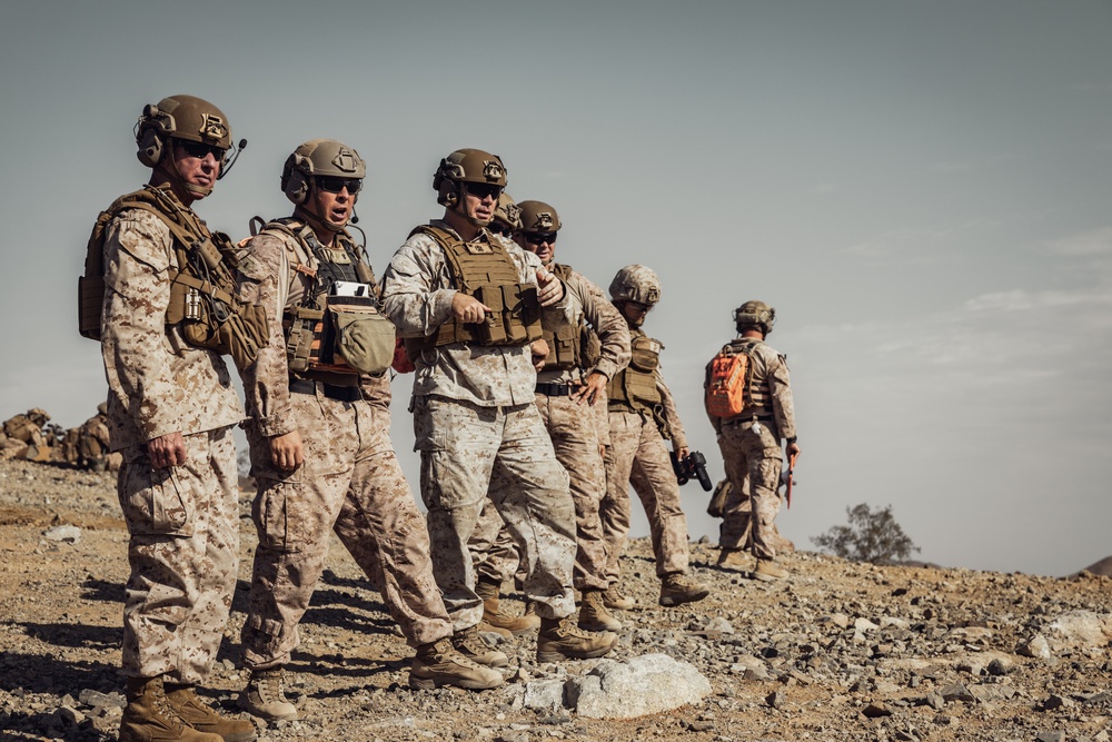 Commandant, Gen. Smith, Visits Marine Corps Air Ground Combat Center, Twentynine Palms