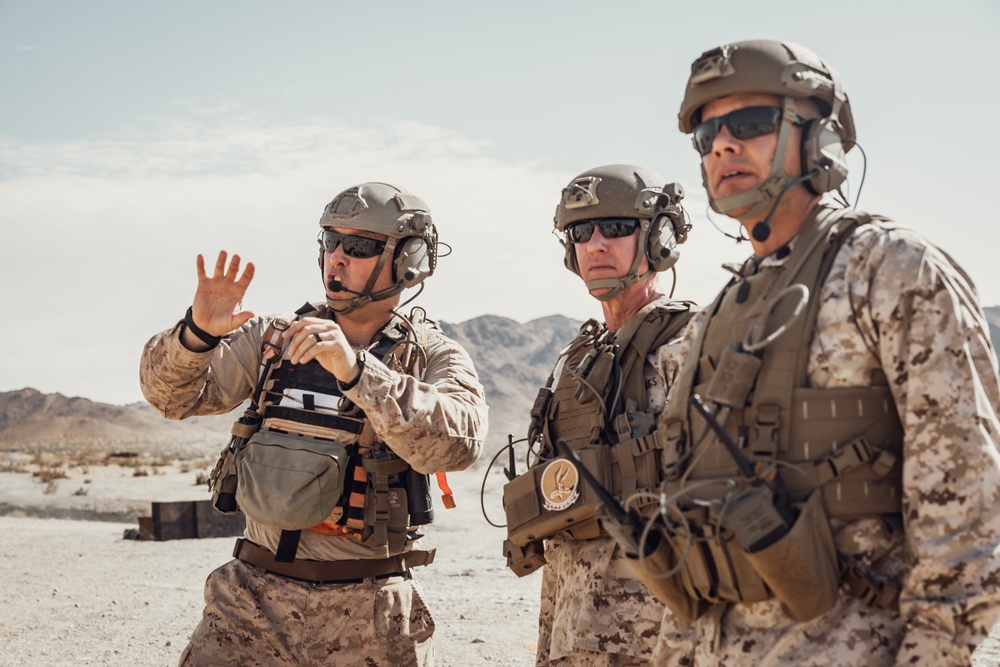 Commandant, Gen. Smith, Visits Marine Corps Air Ground Combat Center, Twentynine Palms