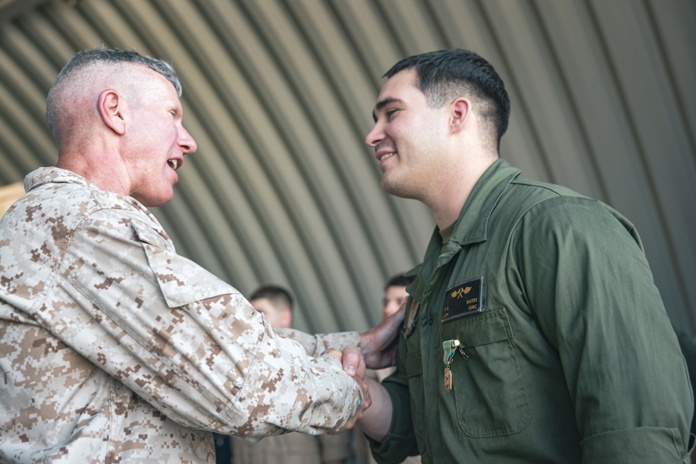 Commandant, Gen. Smith, Visits Marine Corps Air Ground Combat Center, Twentynine Palms