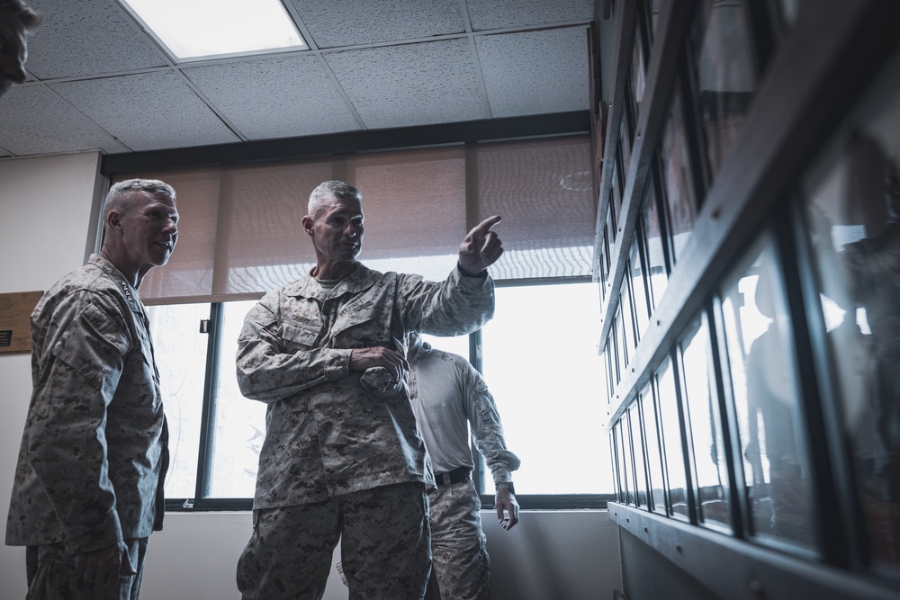 Commandant, Gen. Smith, Visits Marine Corps Air Ground Combat Center, Twentynine Palms