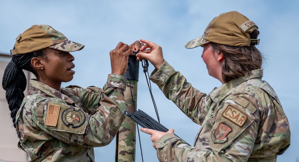 920th Communications Flight conducts training