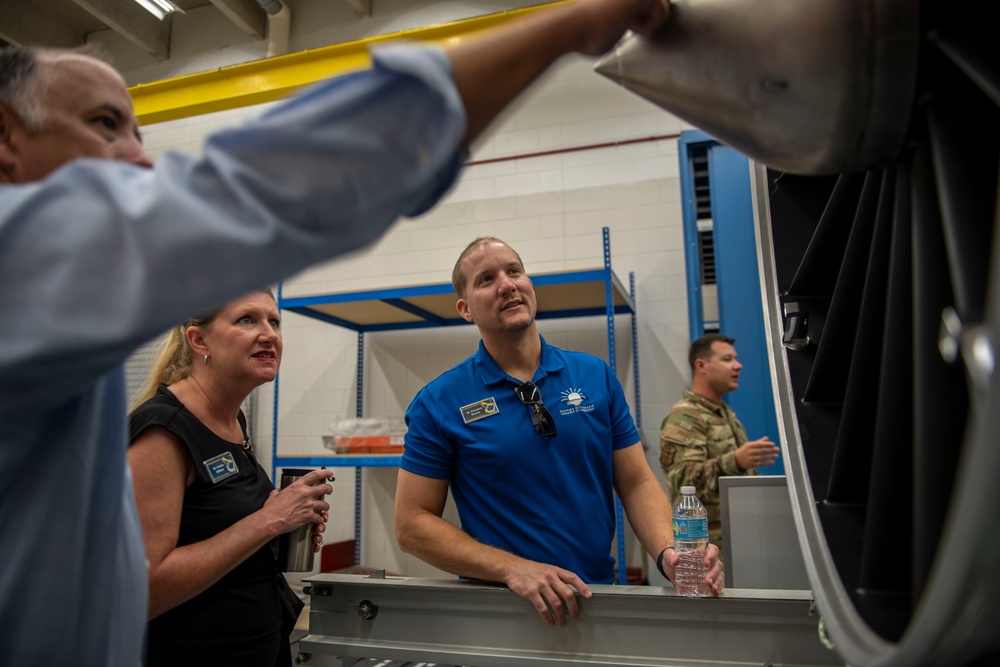 Tyndall’s newest honorary commanders’ first immersion
