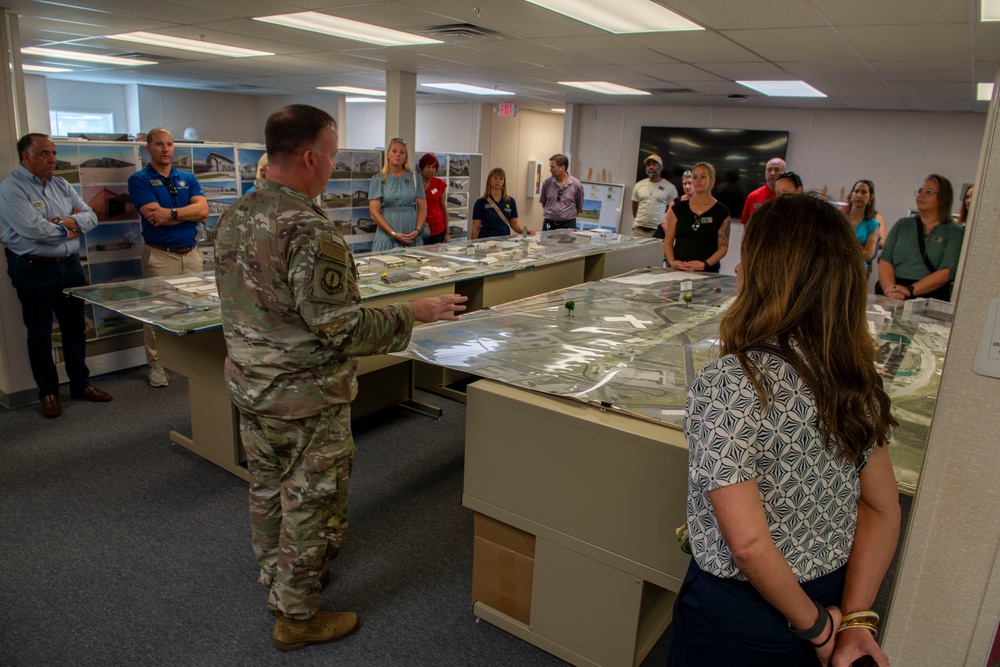 Tyndall’s newest honorary commanders’ first immersion